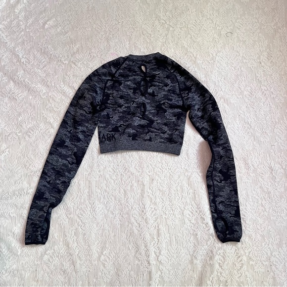 Gymshark camo adapt seamless long sleeve crop top - Picture 10 of 10